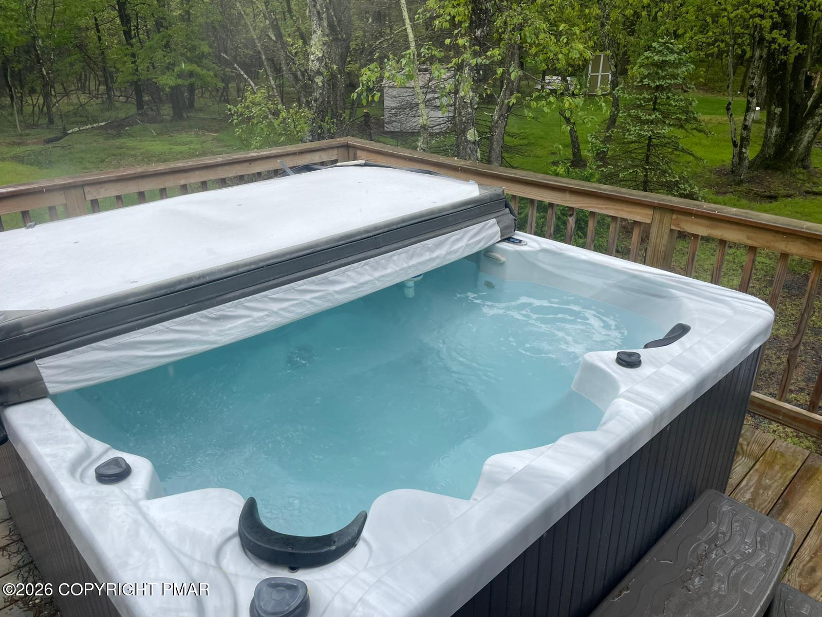 Image 3: Hot Tub on back deck