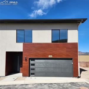 241 N Front Street