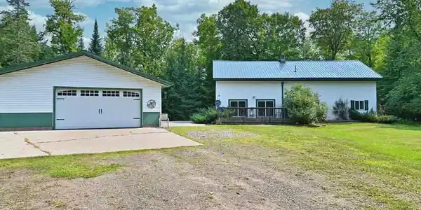 24890 Blue Heron Hideaway