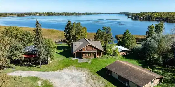 2767 Highway 11