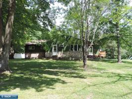 4416 Lakeside Drive