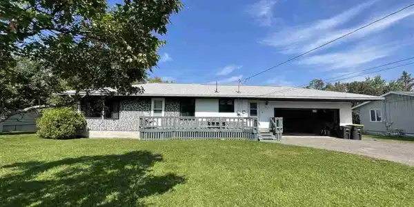 120 Shorewood Drive