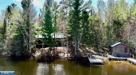 7204 Hinsdale Island