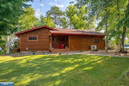 8947 E Wakemup Village Rd