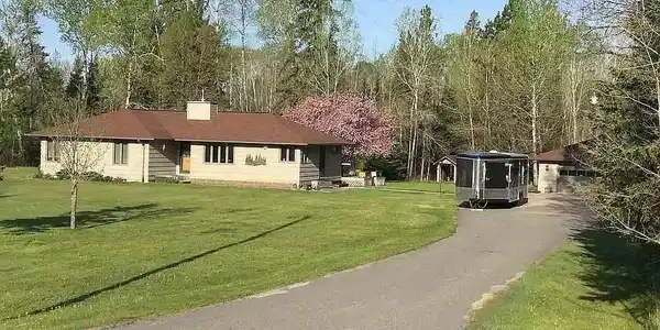 4889 Hwy 53