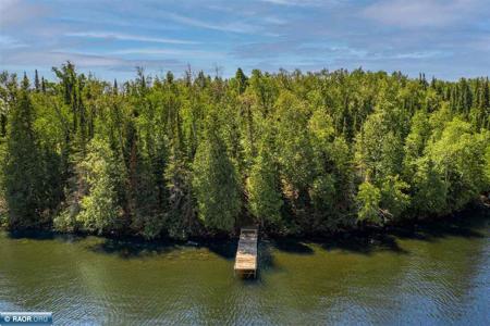 TBD Gold Island