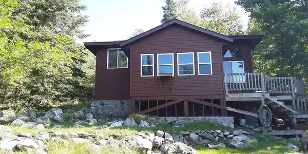 2134 Red Crest Island