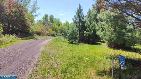 80036 Sweet Fern Loop