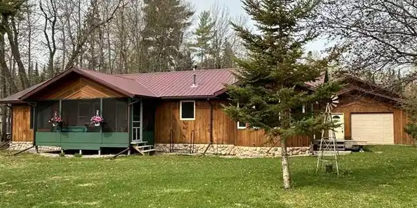 10456 Ash River Trail