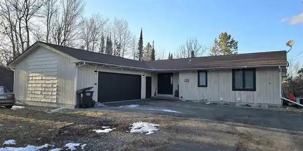 312 Shorewood Drive