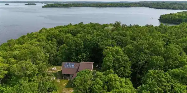 4251 Sugar Point Island