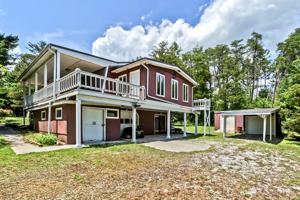 401 Randolph Ln