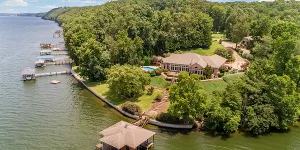 5700 Snug Harbor Lane