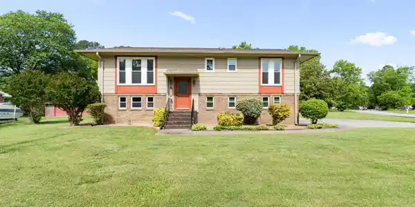 7857 Hixson Pike
