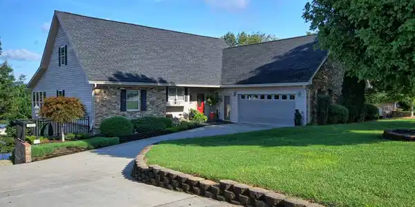 684 Riverbend Drive