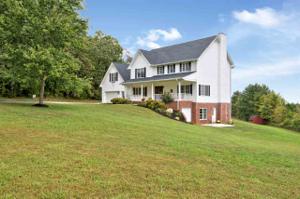 1562 Eads Bluff Rd NW