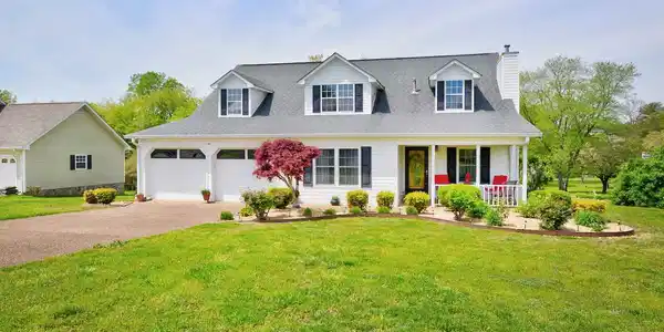 190 Housley Circle