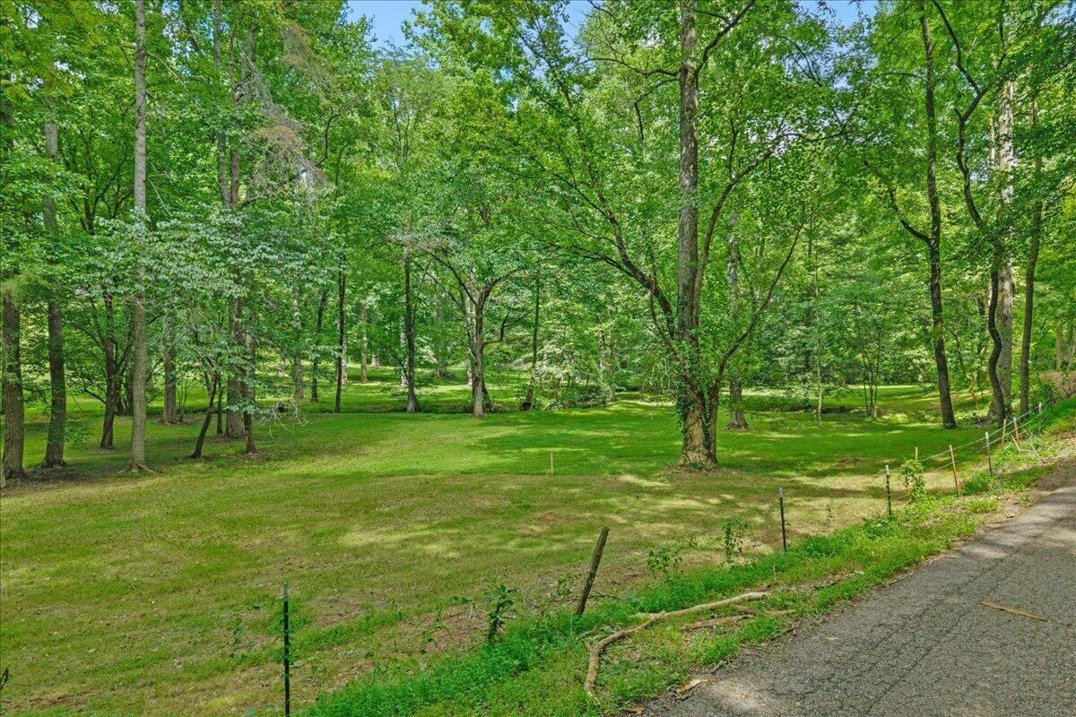 Image 1: 15-00 Brunner Rd-15