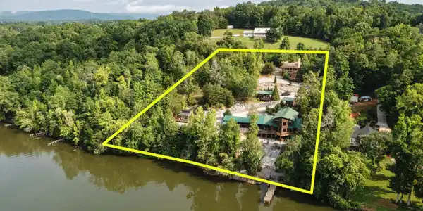 550 Sertoma Drive
