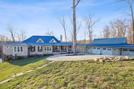 160 Waterside Drive