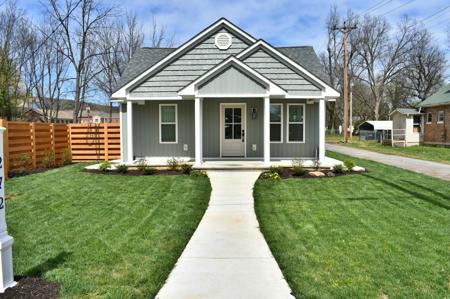272 W Rhea Avenue