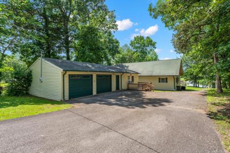 152 Hiwassee Drive