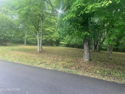 00 Hilltop Drive