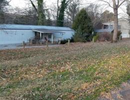 415 Lake Forest Drive