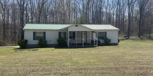 120 Lakeshore Lane