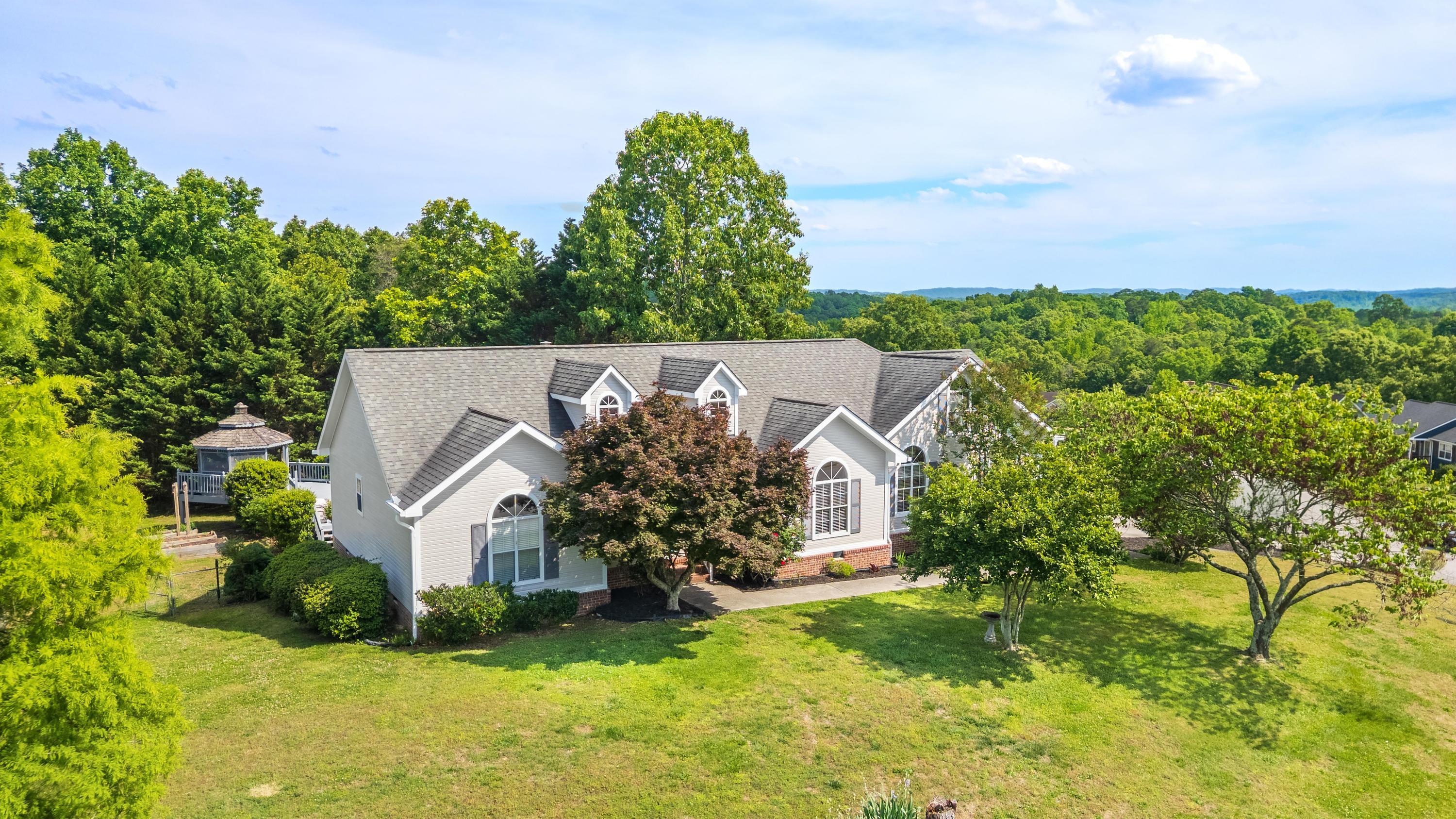 Image 4: 6601 Woody Cove Lane
