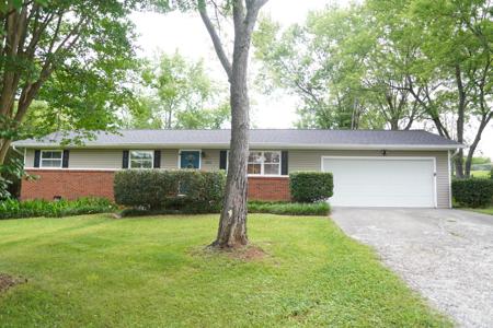 250 Royal Drive NW