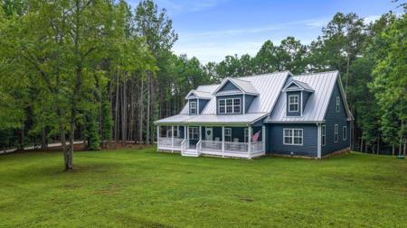 345 Mowery Lane NW