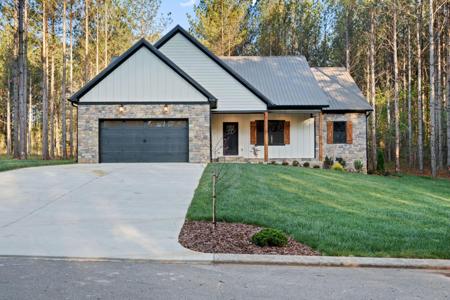 211 Mountain View Circle