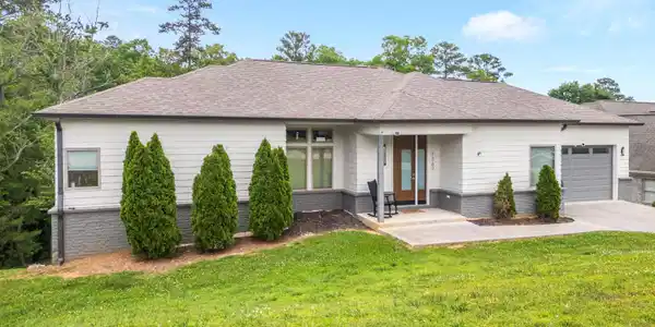 7367 Sweet Magnolia Lane