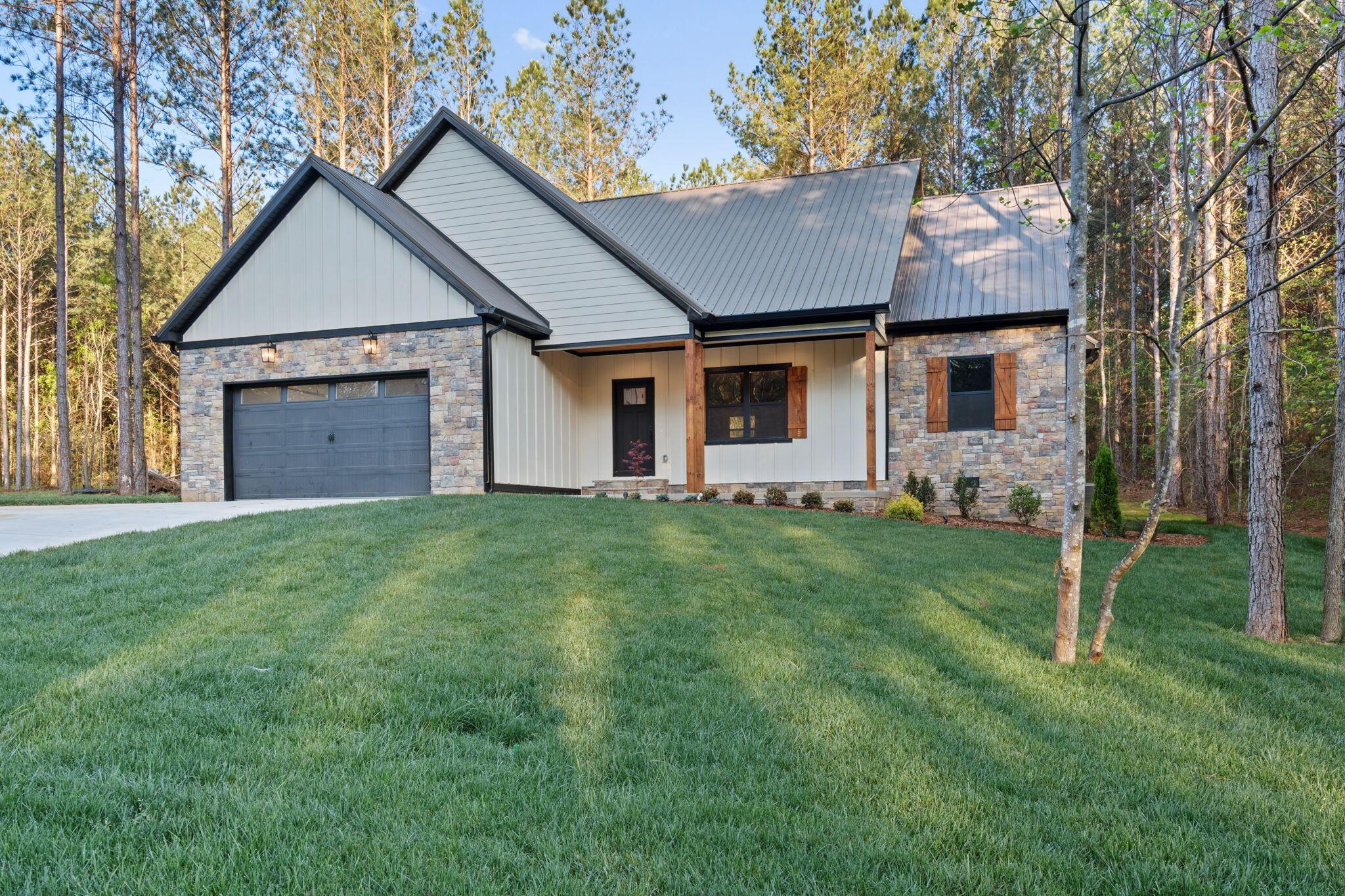 Image 3: 3-web-or-mls-211 MTN View Circle-Jacob E