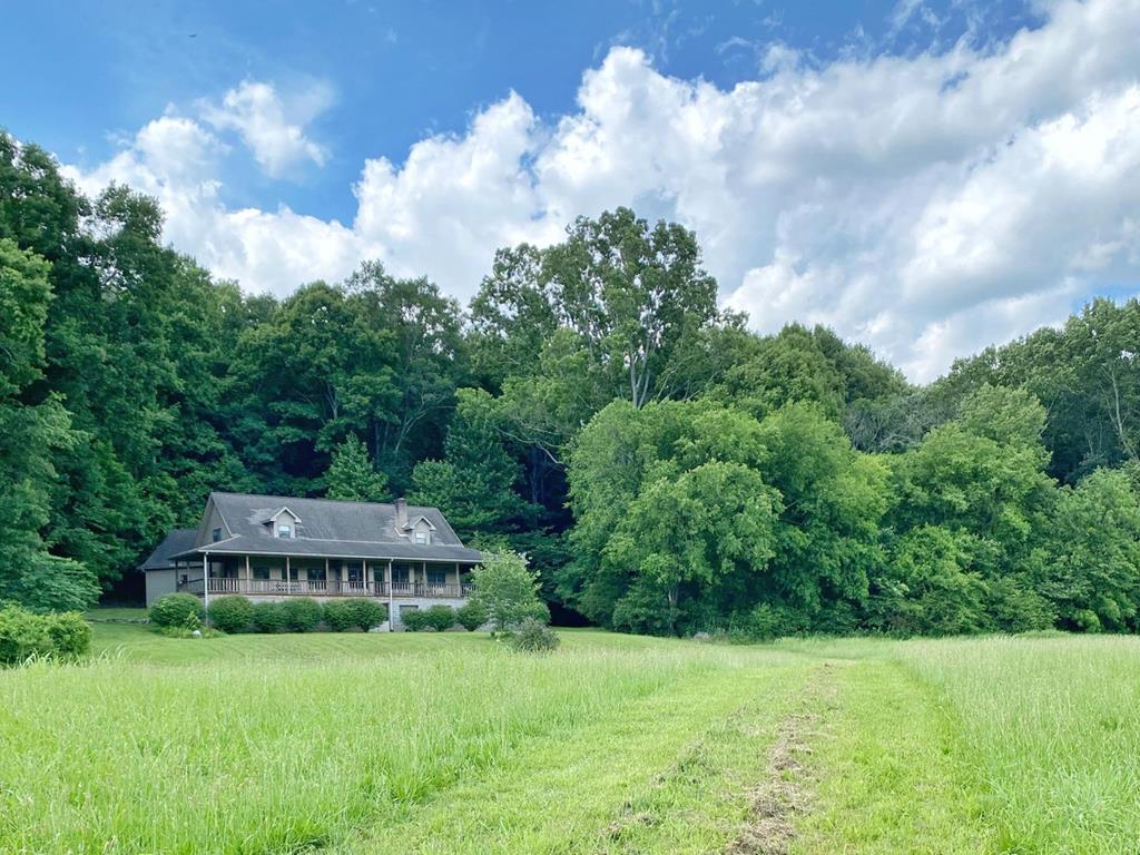 445 Moss Drive, Delano, TN lhrmls01085540