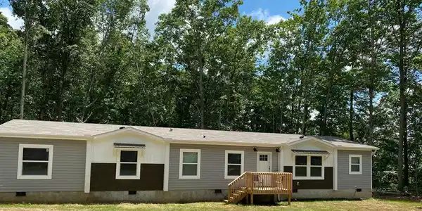 11469 Highway 8
