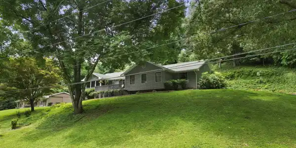 802 Scenic Drive