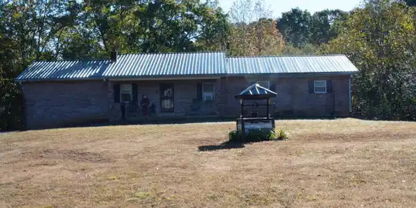 240 White Oak Drive