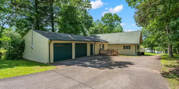 152 Hiwassee Drive