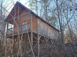 125 Kittiwake Place NW