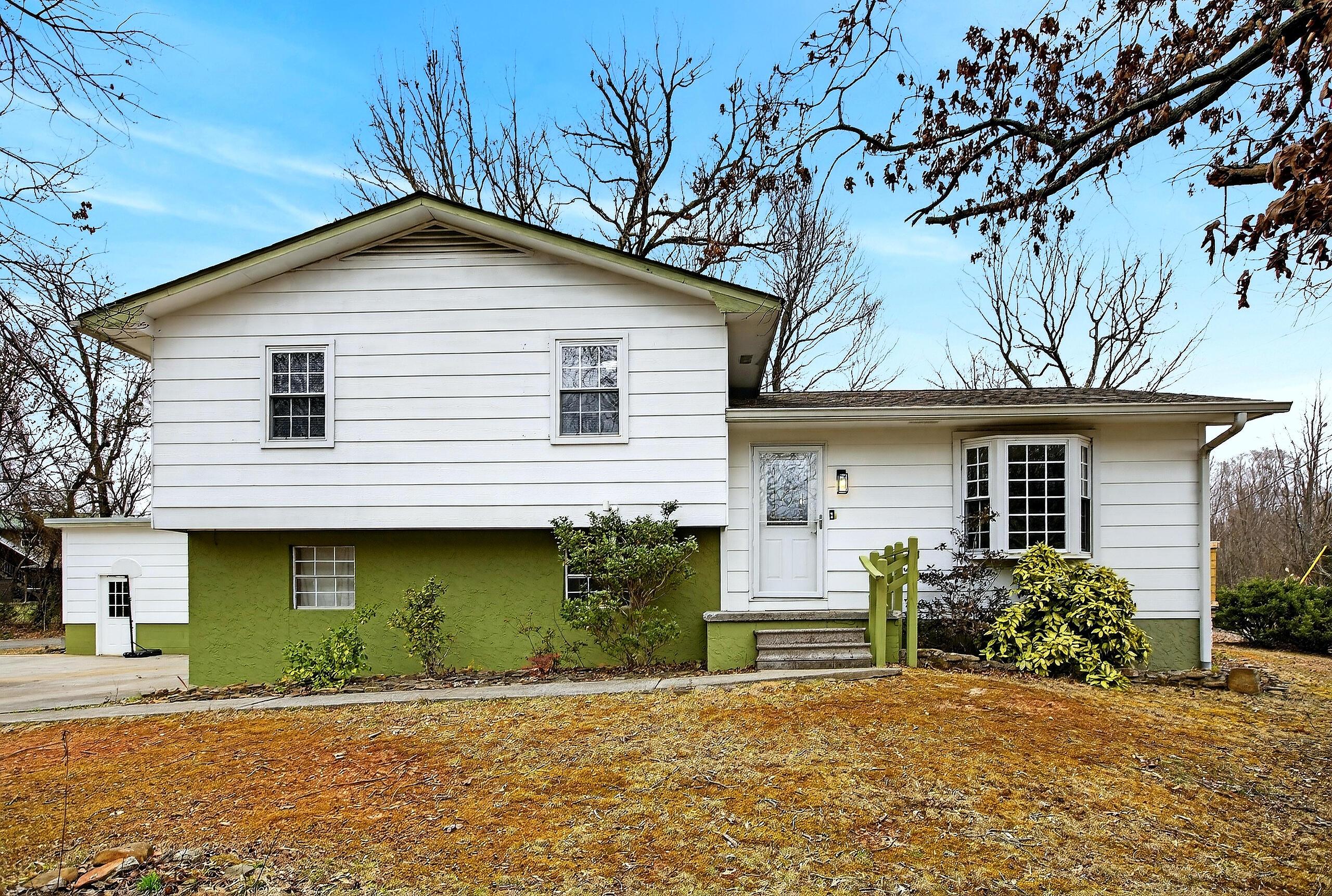 Image 1: 001_349A2519 (1)