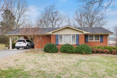 130 Cherokee Circle