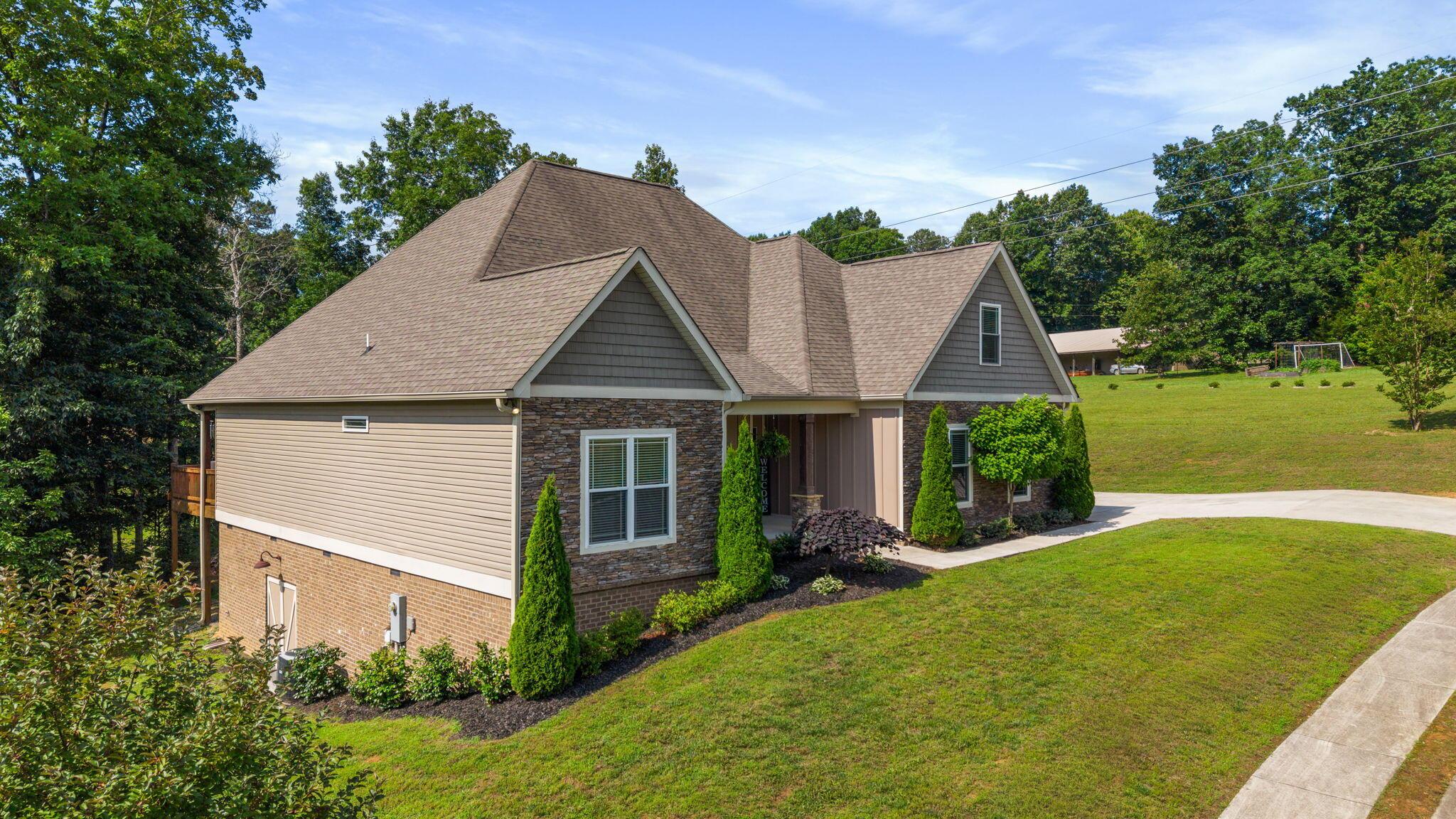 Image 3: 5-web-or-mls-DJI_20260610102701_0411_D