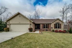 32 Bingham Ln