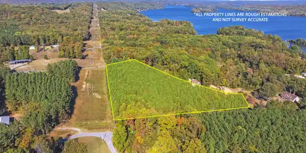 Image 4: DJI_20251021164427_0323_D