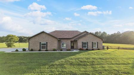 130 Hunters Way