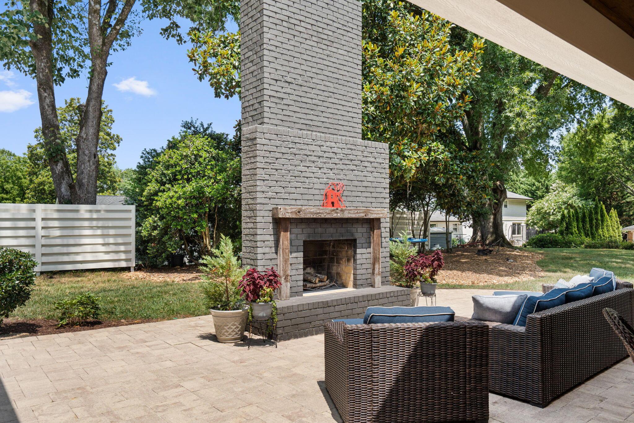 Image 4: Harris Cir Nw-Angel Clark-15