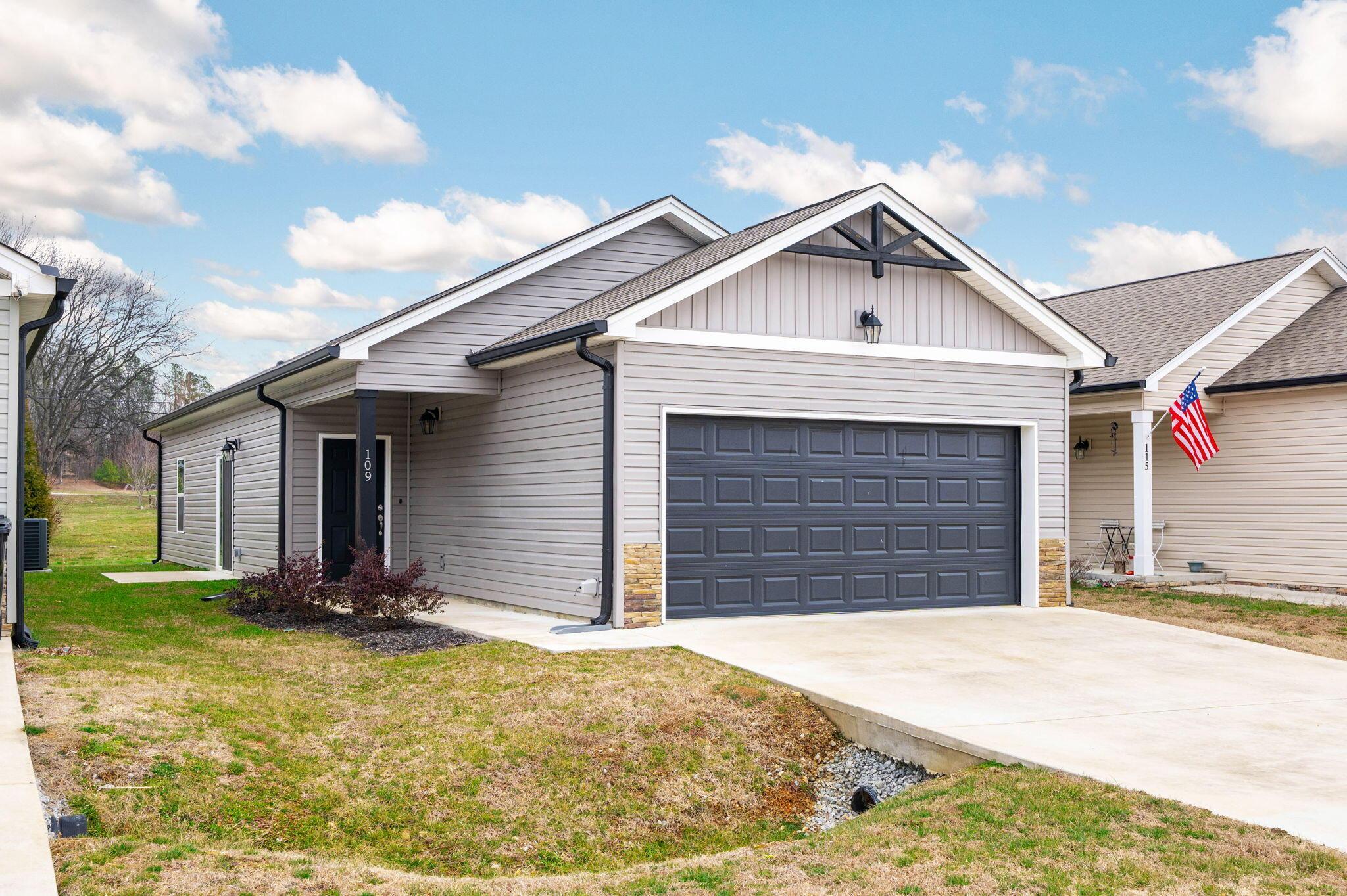 Image 1: 2-web-or-mls-DSC_6577