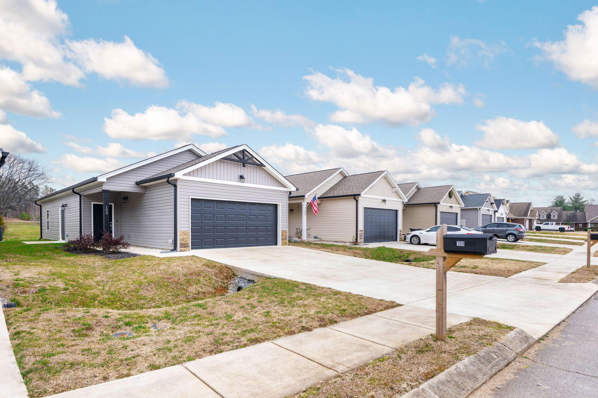 Image 3: 3-web-or-mls-DSC_6578